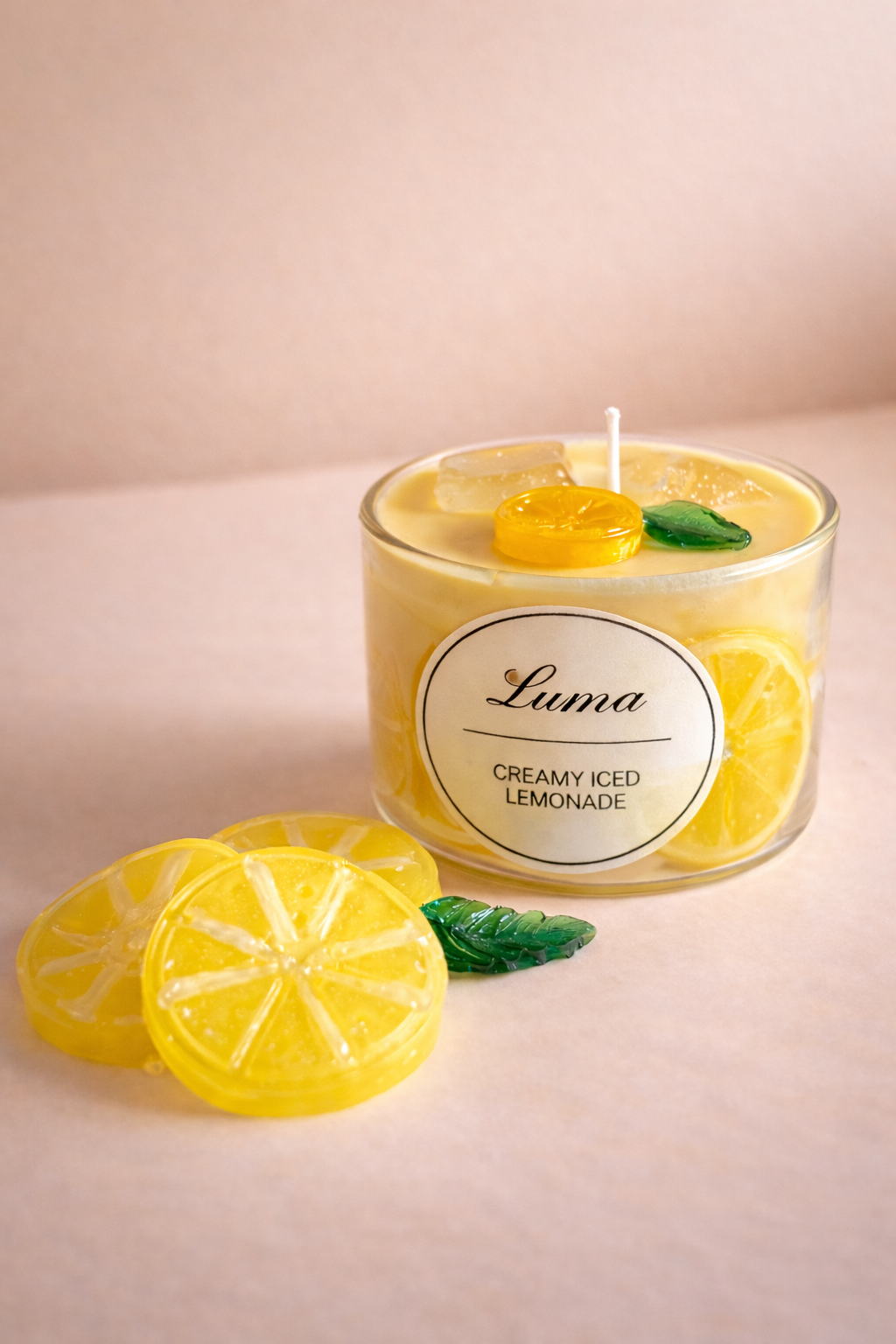 Creamy iced lemonade